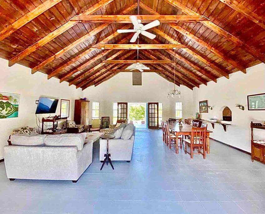•:•Wow•:• Big Pool & Cool Sunsets Vila Charlestown Exterior foto