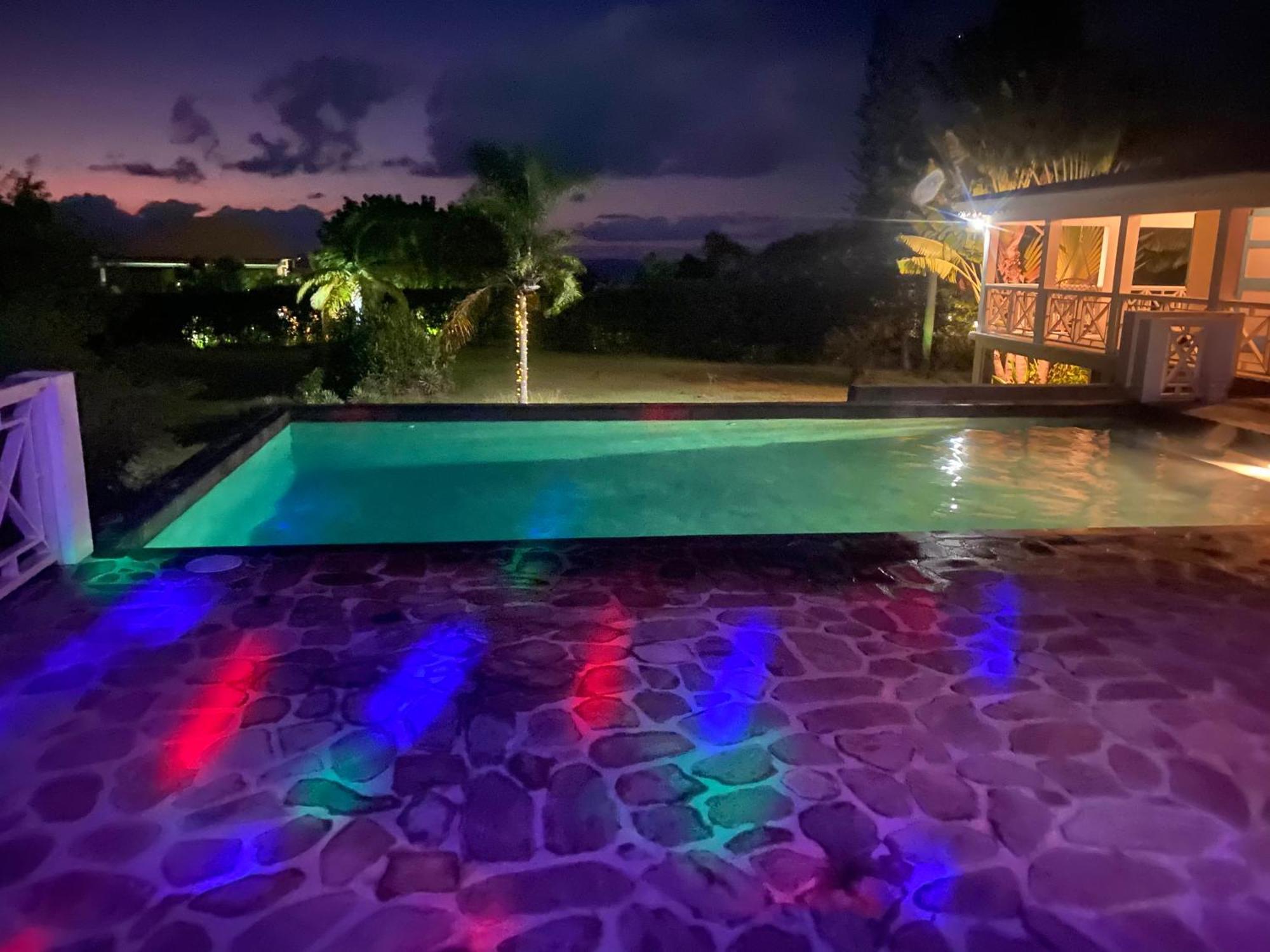 •:•Wow•:• Big Pool & Cool Sunsets Vila Charlestown Exterior foto